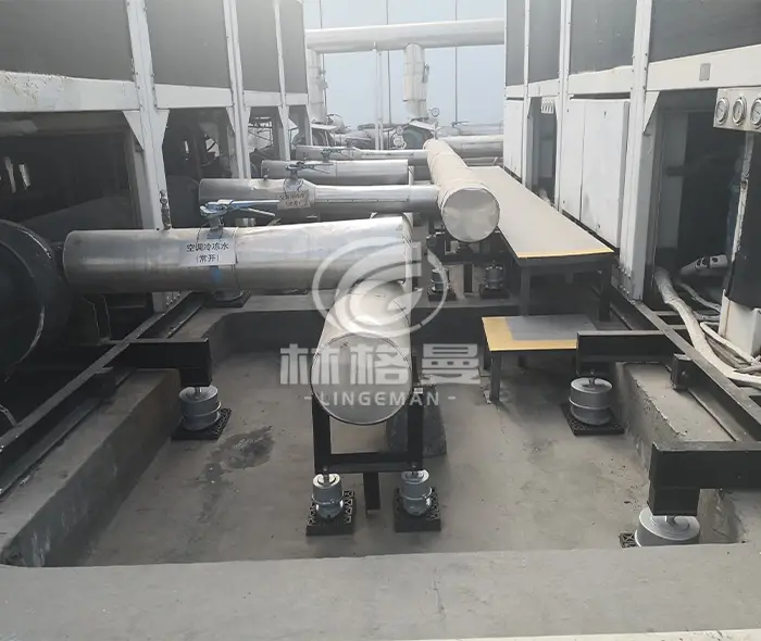 深圳前湾燃机电厂综合楼屋面空调冷热泵减震降噪治理